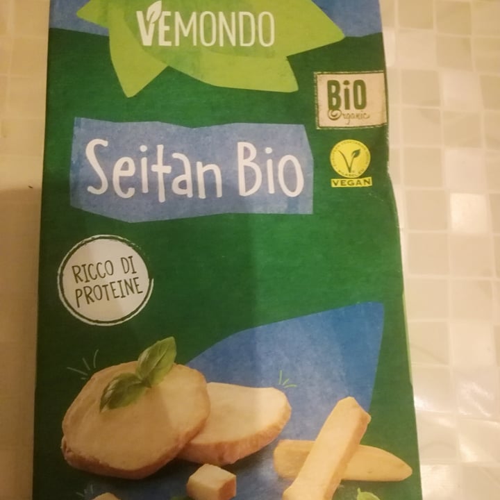 photo of Vemondo Seitan Bio shared by @alessiaalealevegan on  19 Mar 2022 - review