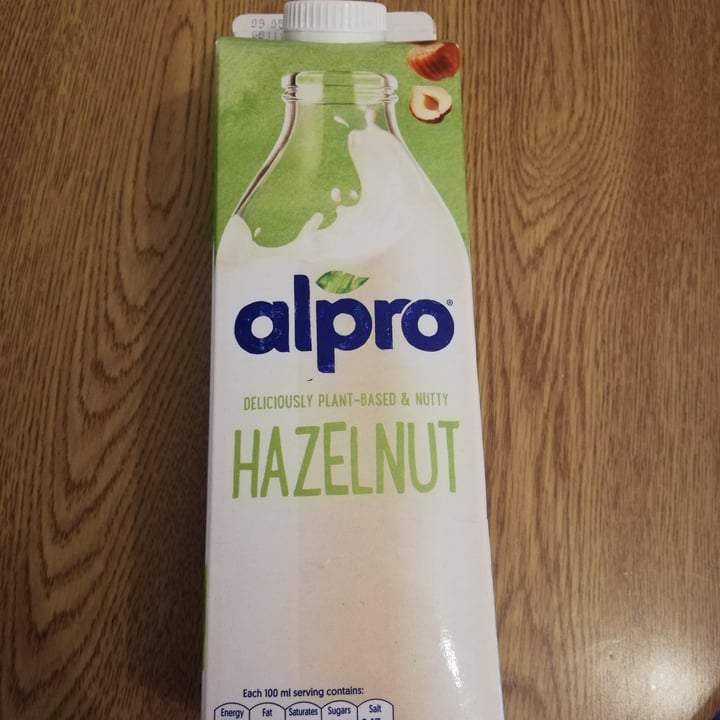 photo of Alpro Alpro Hazelnut shared by @alessiopucci on  15 Apr 2022 - review
