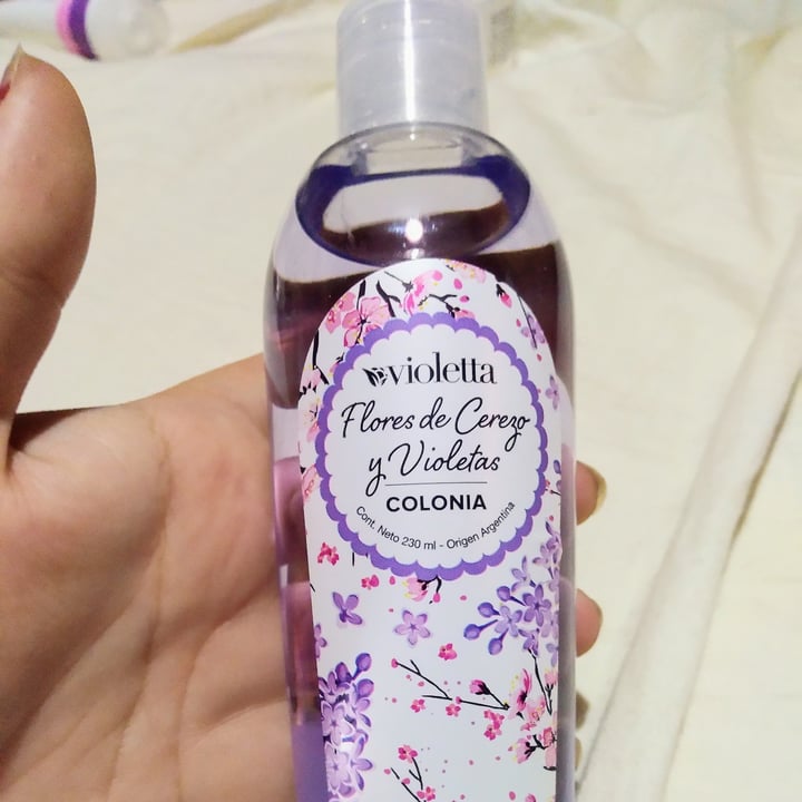 photo of Violetta cosméticos Colonia Flores de Cerezo y Violetas shared by @biancaro on  30 Dec 2020 - review