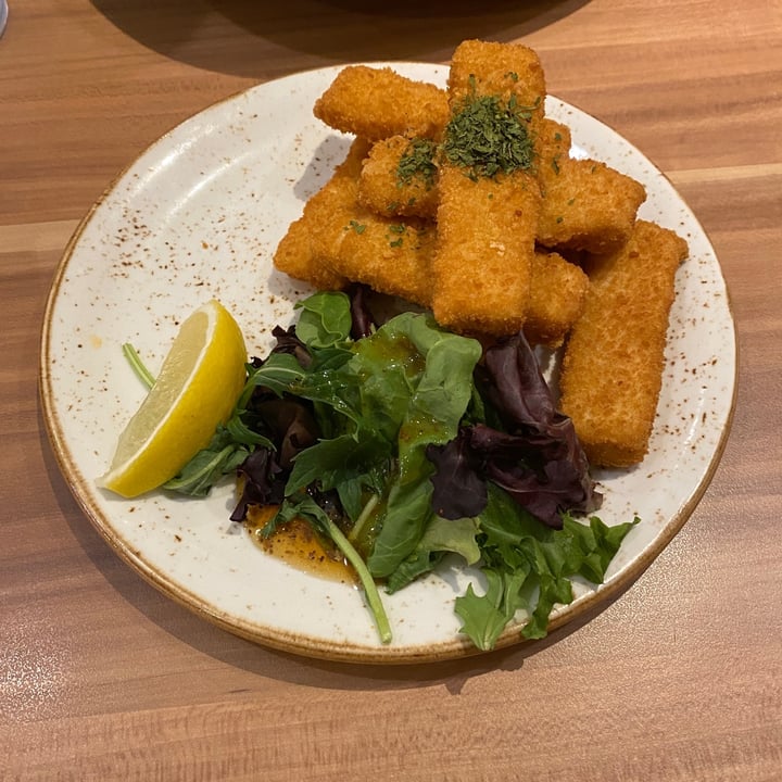 photo of Am I Addicted - Pottery Studio & V Cafe Konjac Fish Fingies shared by @irianu on  27 Jun 2022 - review