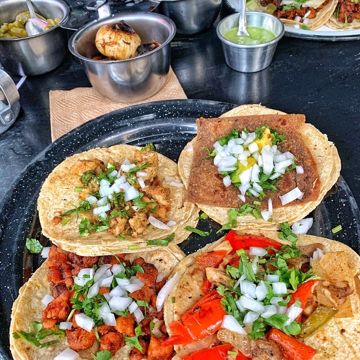 photo of Por Siempre Vegana Taquería Vegan tacos shared by @shakitz on  16 Dec 2020 - review