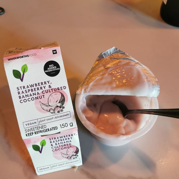 review photo of Woolworths Food Strawberry, Raspberry & Banana Cultured Coconut shared by @lesswasteplantbased on 25 May 2021 - review