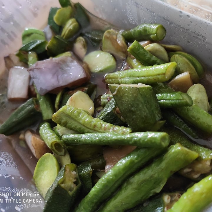 photo of D' life 4 Treasure stir fried vegetables shared by @juzm0i on  29 May 2020 - review