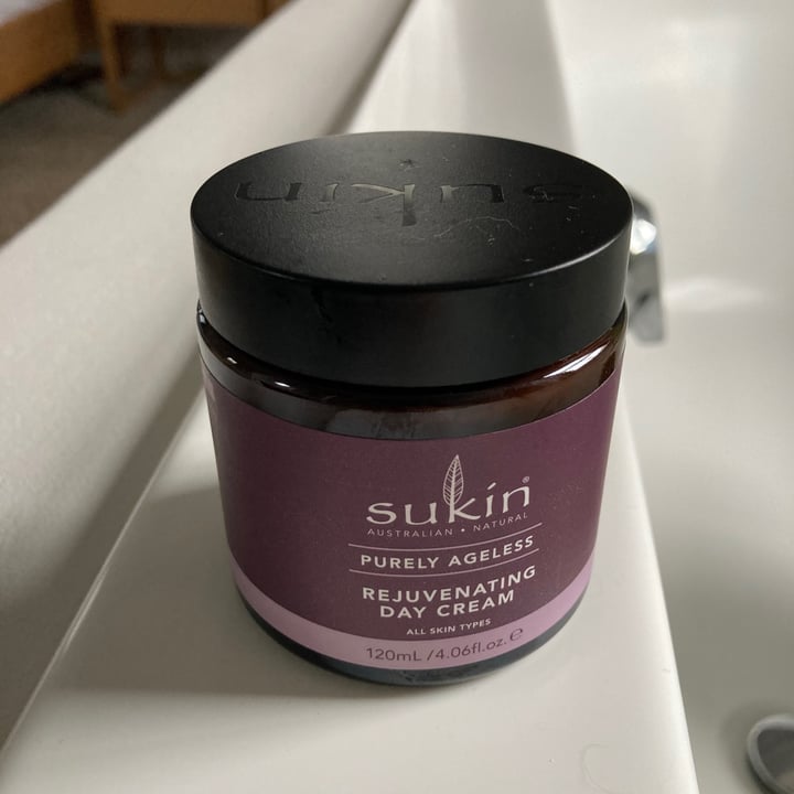 photo of Sukin Purely Ageless Rejuvenating Day Cream shared by @dianamiguel on  28 Jun 2021 - review