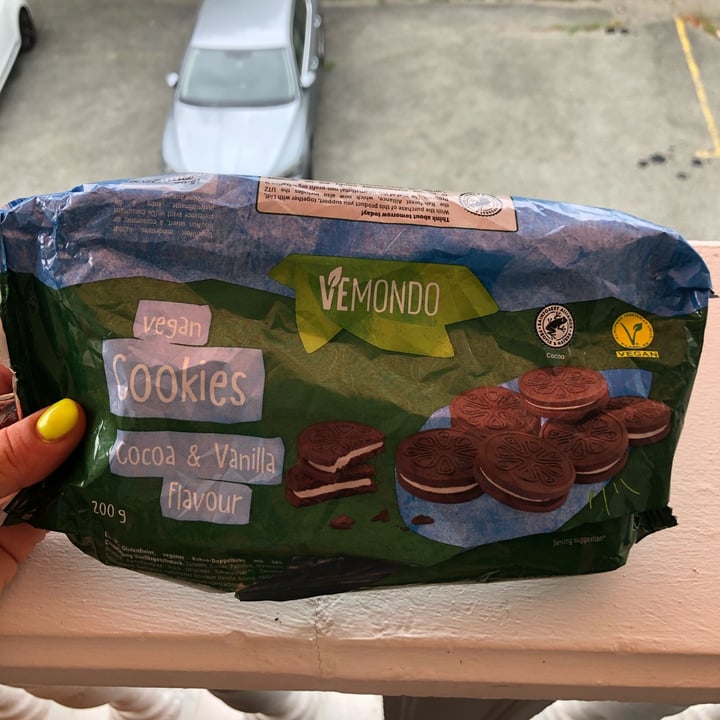 review photo of Vemondo Cookies Choco e Vaniglia shared by @angelicadini on 27 Aug 2022 - review