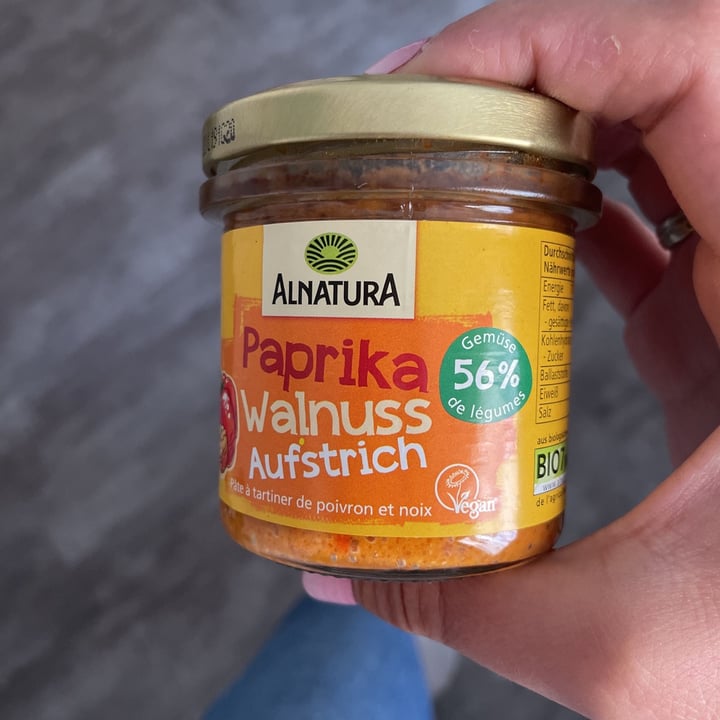photo of Alnatura Paprika Walnuss Aufstrich shared by @kimyksl on  17 Aug 2021 - review
