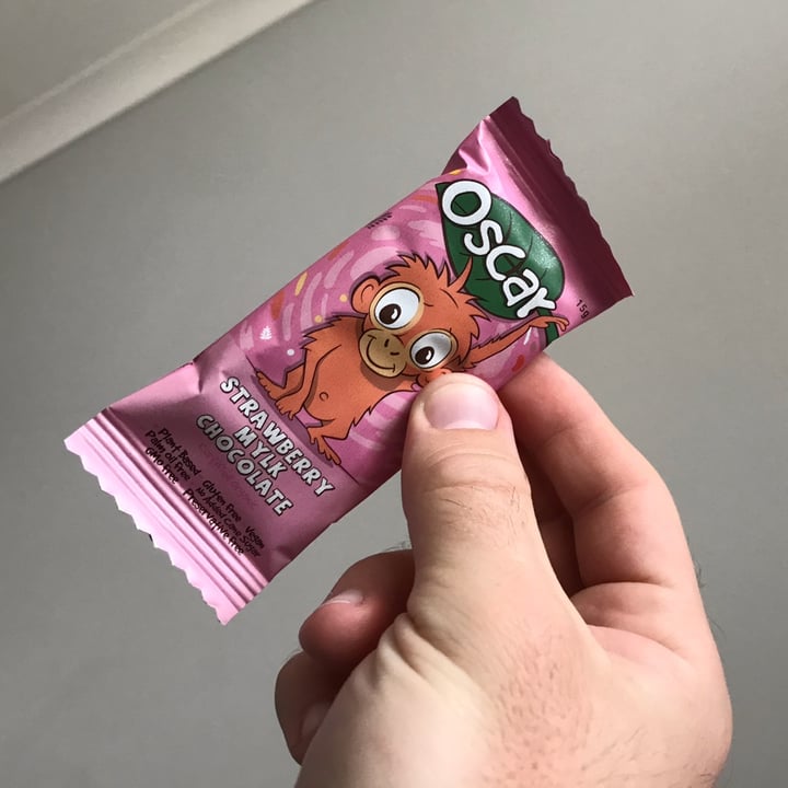 review photo of Oscar Oscar Strawberry Mylk Chocolate shared by @redcpt on 04 Nov 2021 - review