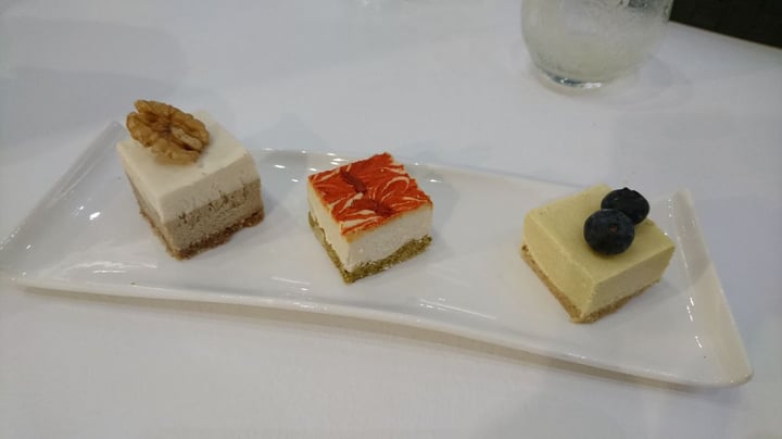photo of Wholesome Savour Dessert Set shared by @hollya113 on  05 Nov 2019 - review