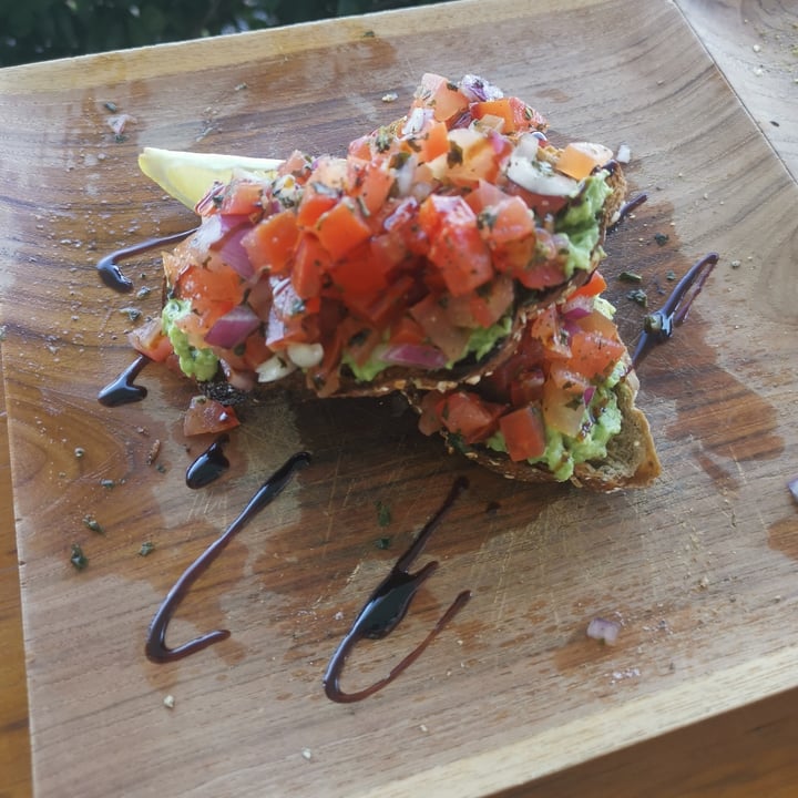 photo of Bohemian Raw Cafe Bruschetta + Avo shared by @braddles on  23 Feb 2021 - review