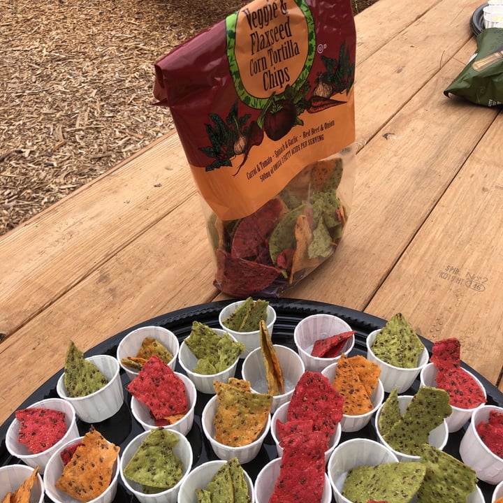 photo of Trader Joe's Veggie & Flaxseed Corn Tortilla Chips shared by @celestem488 on  15 May 2021 - review