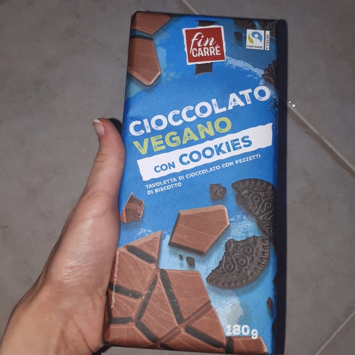 photo of Fin Carré Cioccolato con Cookies shared by @giuliasmart on  30 Jun 2022 - review
