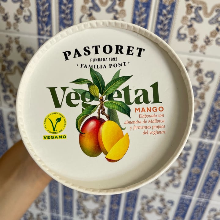 photo of Pastoret Pastoret Vegetal De Almendra Y Mango shared by @begonya on  12 Aug 2022 - review