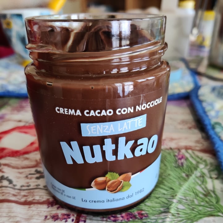 photo of Nutkao Crema cacao con nocciole Senza latte shared by @farfallina17 on  20 Feb 2022 - review