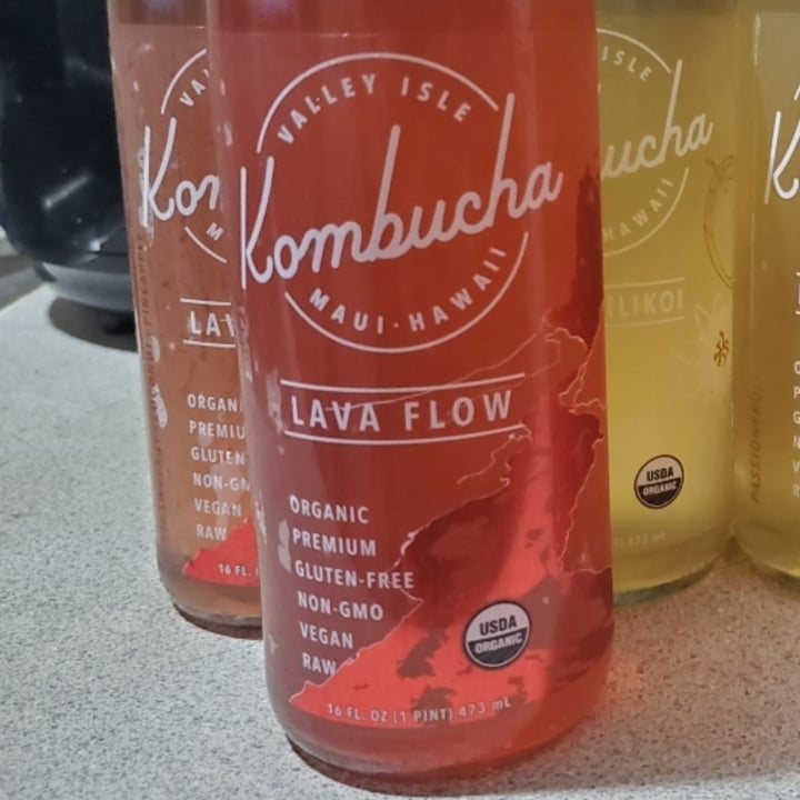 photo of Valley Isle Kombucha Co. Lava Flow shared by @ella-the-pig on  30 May 2022 - review