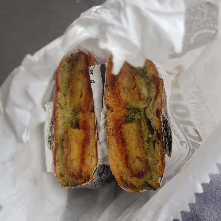 photo of Smith and Deli Parmageddon shared by @cruzilla on  27 Jun 2021 - review