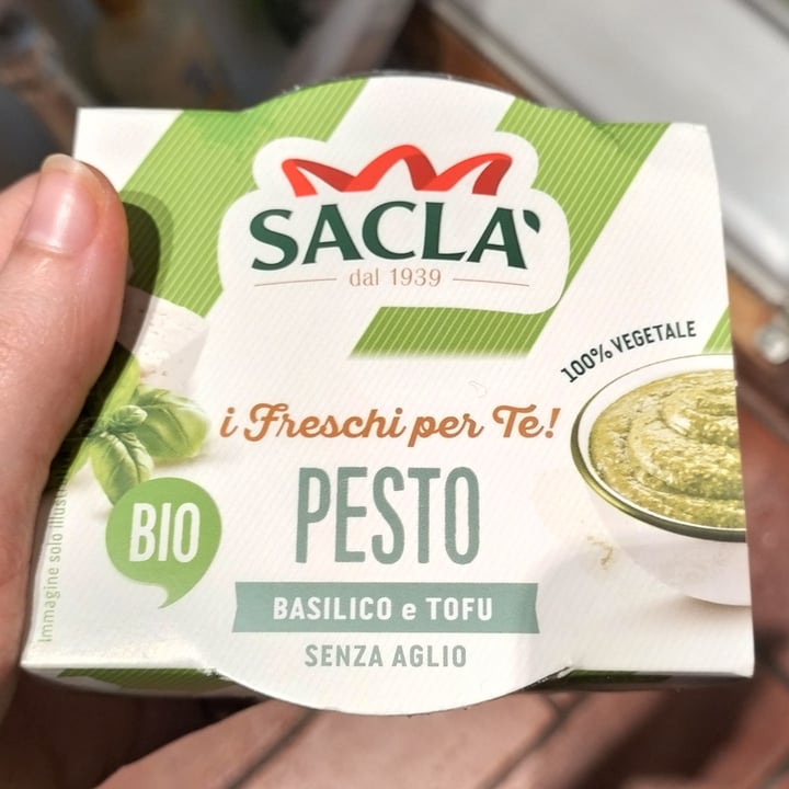 photo of Sacla' Pesto tofu e basilico shared by @marshx on  28 Mar 2022 - review