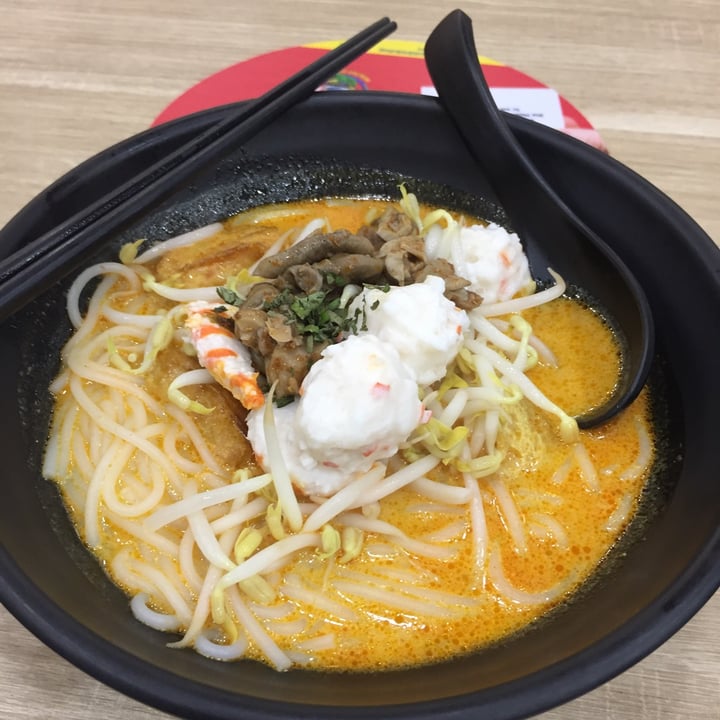 review photo of Greendot PAYA LEBAR SQUARE Signature Laksa Noodles (Vegan) shared by @jenniferoconnor on 31 Aug 2020 - review