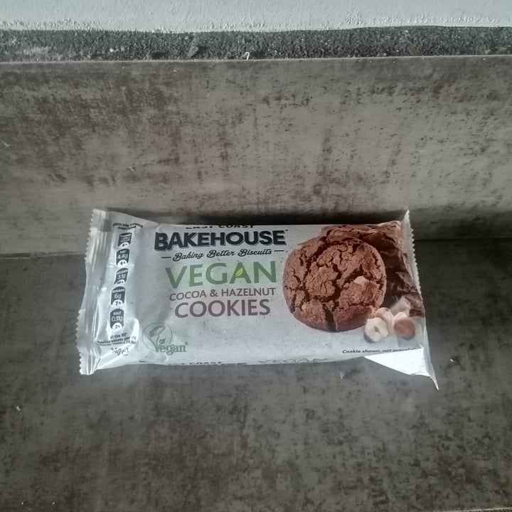 photo of East Coast Bakehouse Cocoa & Hazelnut Cookies shared by @isabelless on  15 Jul 2022 - review