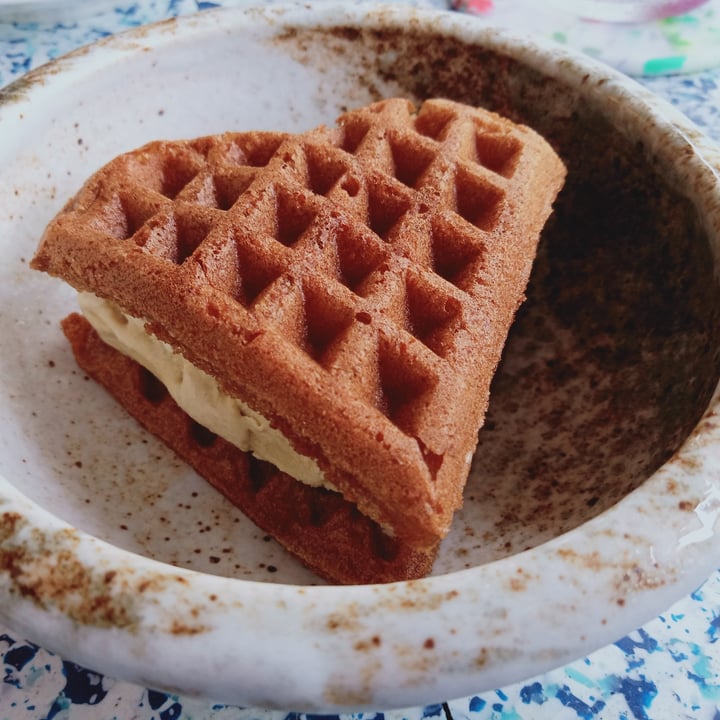 photo of Analogue Ice cream waffle shared by @veganspicegal on  11 Feb 2022 - review