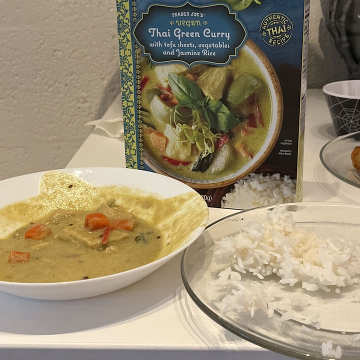 photo of Trader Joe's Vegan Thai Green Curry shared by @animalluv on  11 Sep 2022 - review