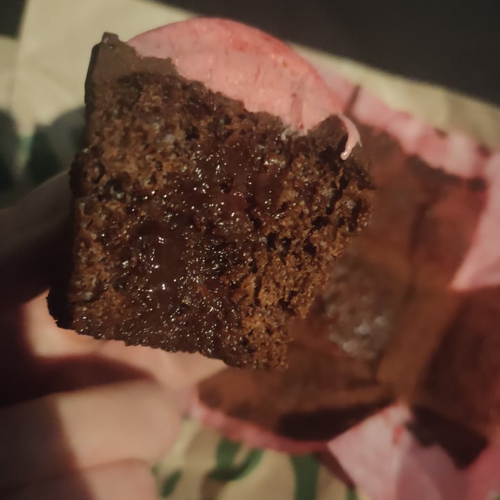 review photo of Starbucks Vegan Chocolate and Raspberry Mini Loaf Cake shared by @clare-cooling on 17 Jan 2021 - review