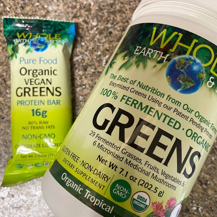 review photo of Whole Earth & Sea Organic Vegan Greens shared by @veganflowerchild on 02 Nov 2020 - review
