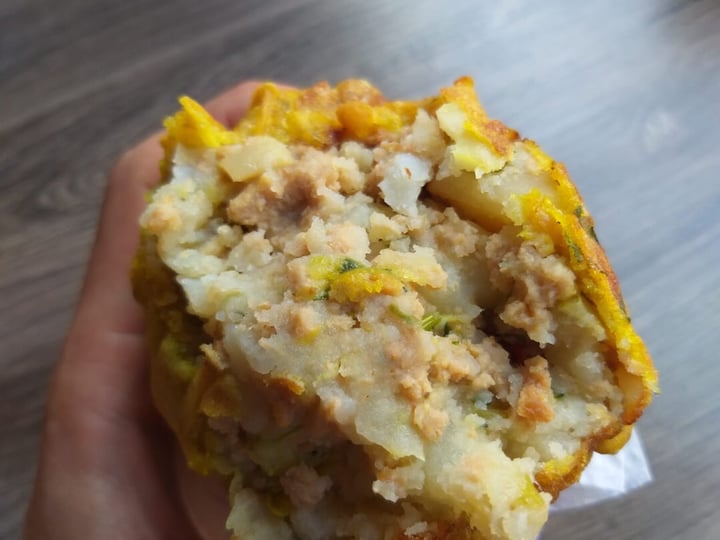 review photo of Restaurante Vegetariano y Centro Cultural Govindas Papa Rellena shared by @sarayong on 24 Nov 2019 - review