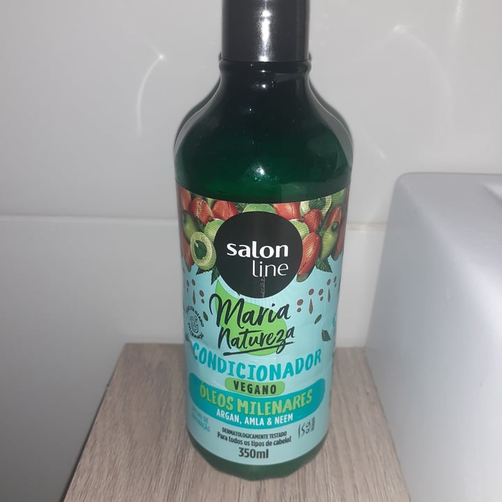 photo of Salon line Condicionador Maria Natureza Óleos milenares shared by @catharinac on  01 Nov 2021 - review