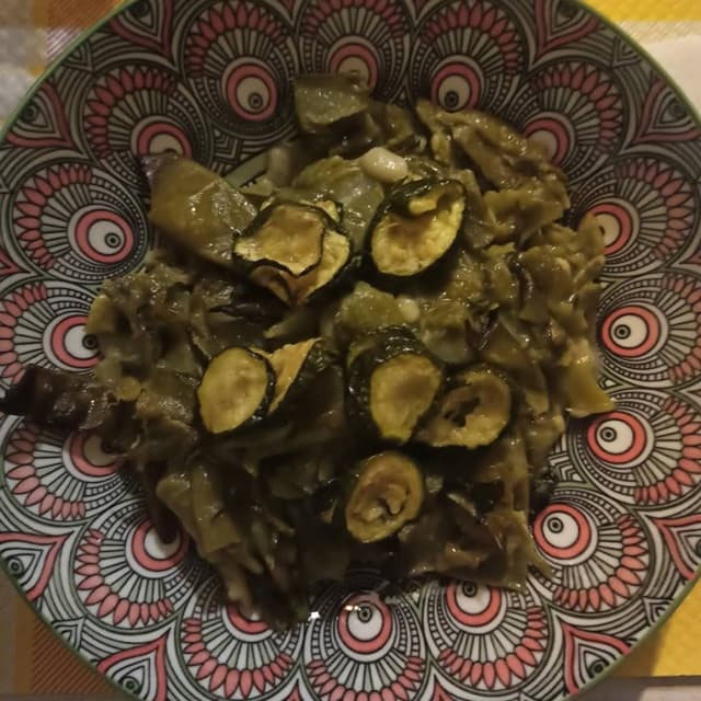 菜肴“Timballo di verdure con besciamella”的照片