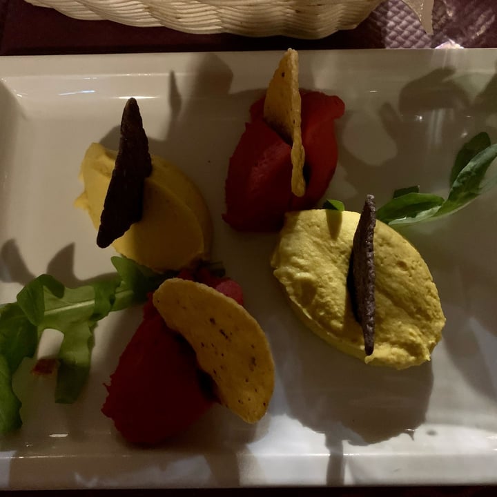 photo of Clorofilla Hummus shared by @giulial7 on  13 Jun 2022 - review