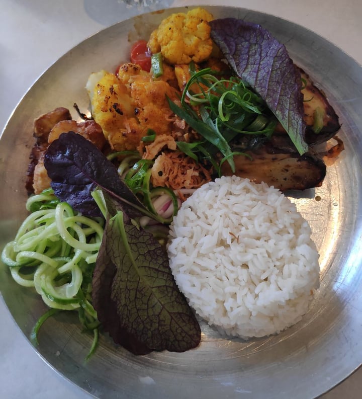 review photo of The Dining Hall קארי טבעוני shared by @rehrah on 18 Jan 2020 - review