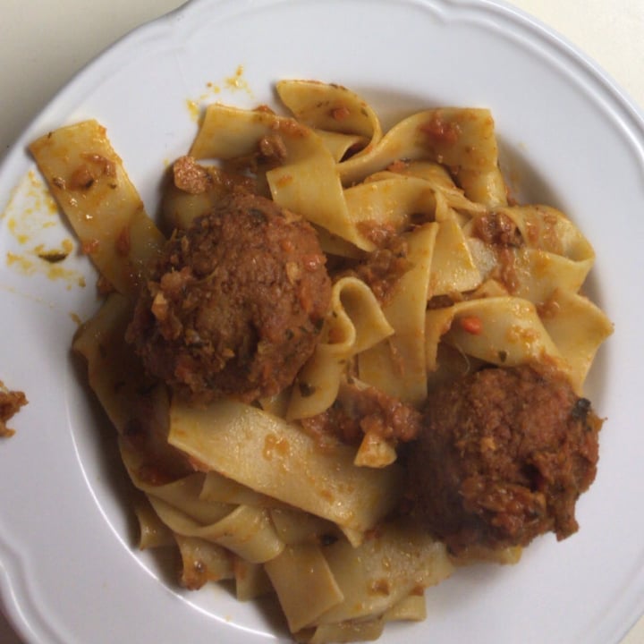 review photo of Macelleria vegetariana Gagliano Polpette di soia shared by @sarabidello on 27 Nov 2021 - review