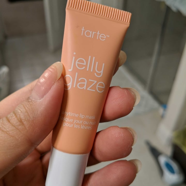 photo of Tarte Cosmetics Jelly Glaze shared by @xtinelin on  19 May 2021 - review