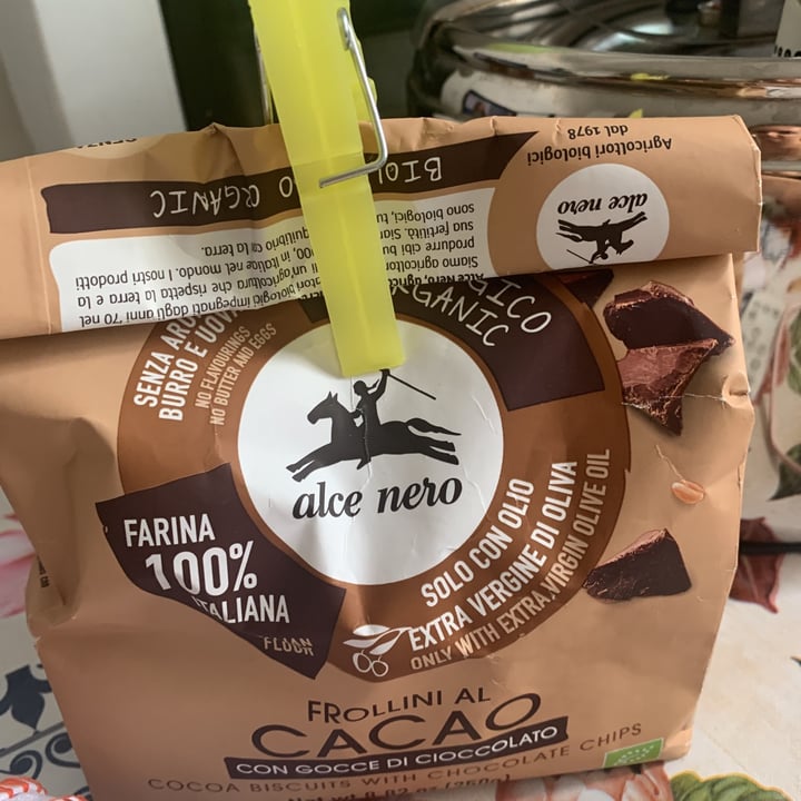 review photo of Alce Nero Frollini al cacao con gocce di cioccolato shared by @carly- on 27 Nov 2021 - review