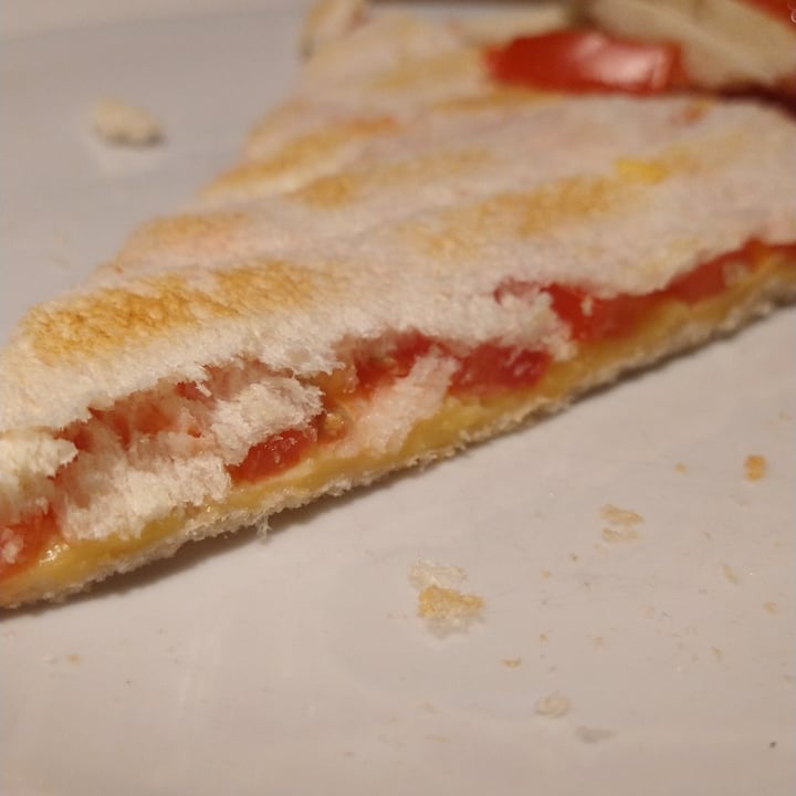 photo of Dolce Vita Tostado De Tomate Y queso shared by @sofilemos on  20 Jan 2021 - review