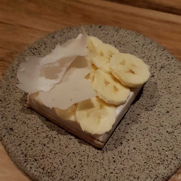 review photo of Sacro Torta helada de banana y coco shared by @frankieseason on 28 Sep 2022 - review