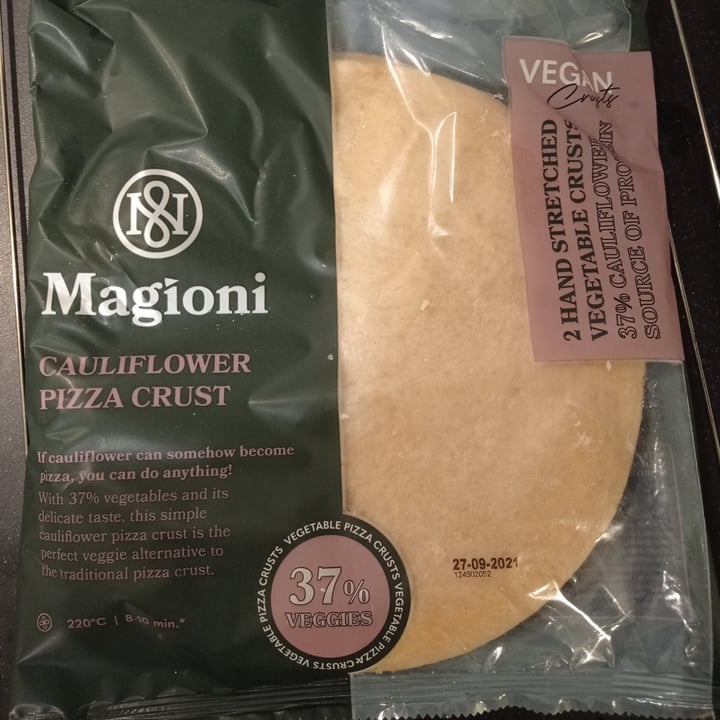 photo of Magioni cauliflower pizza shared by @nuriawashungry on  14 Sep 2021 - review