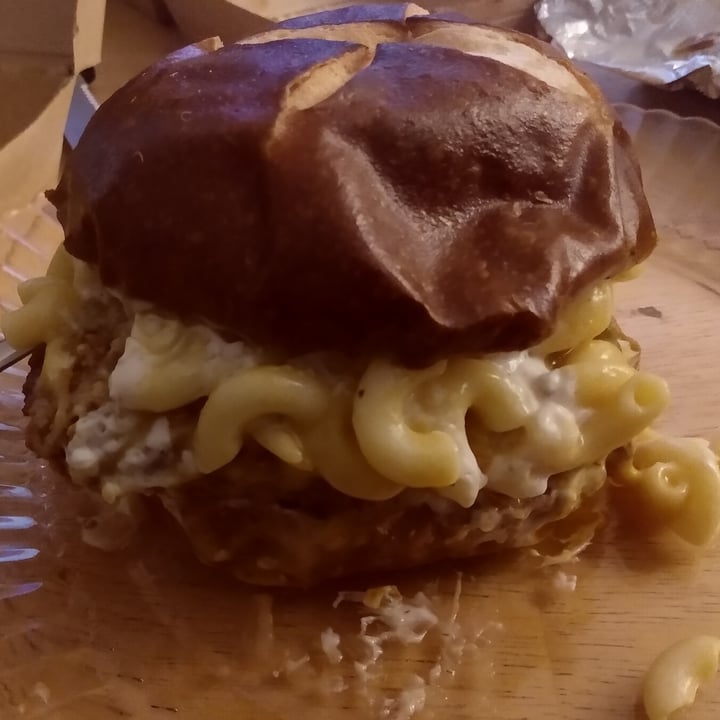 photo of Seitan's Realm Buffalo Mac shared by @kristikrum on  18 Jul 2021 - review