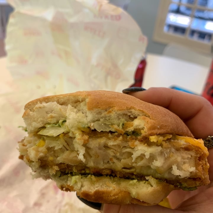 photo of Naked Burger - Vegan & Tasty No-fish Burger shared by @cucinadiale17 on  21 Mar 2022 - review