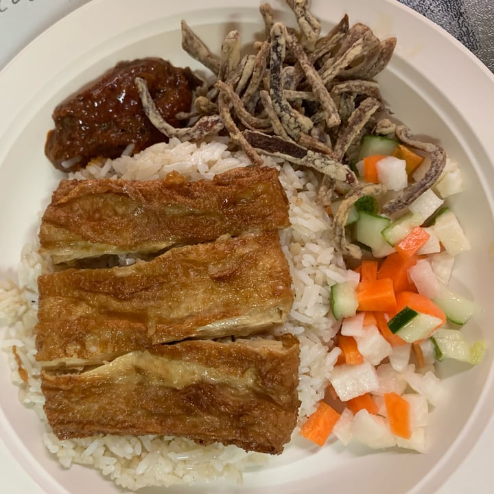 photo of Vege Pot 素砂煲 Chicken Rice shared by @turtleisland on  25 Mar 2022 - review