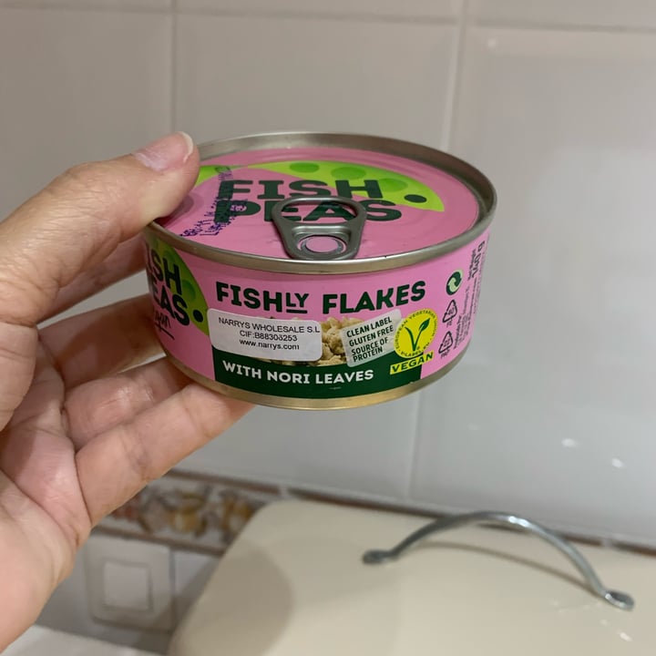 photo of fish peas fishly flakes shared by @mononoke72 on  14 Jun 2022 - review
