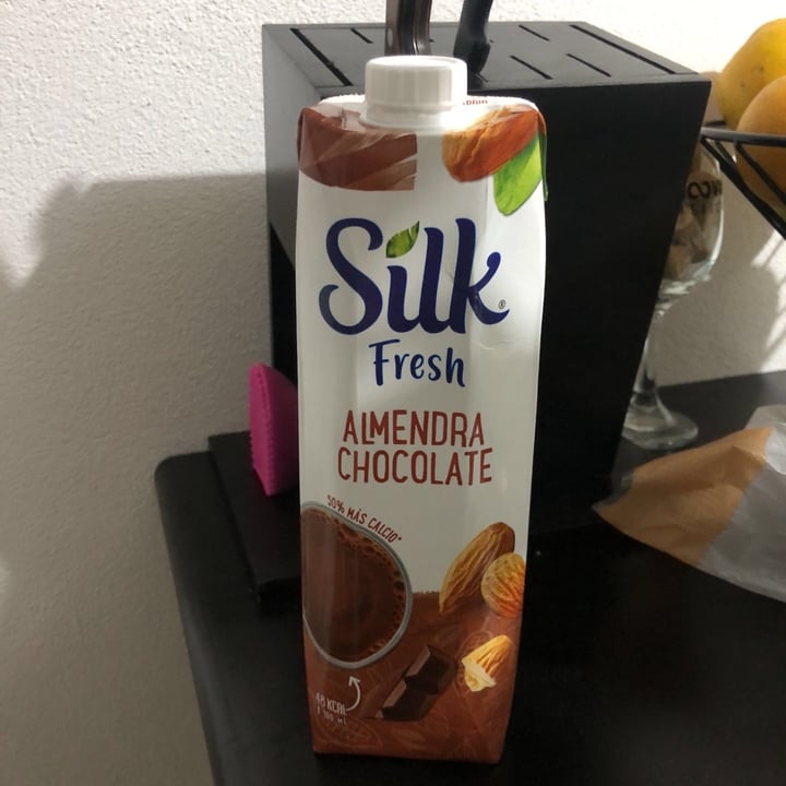 review photo of Silk Bebida de Almendra sabor Chocolate shared by @pauleen on 05 Jan 2021 - review