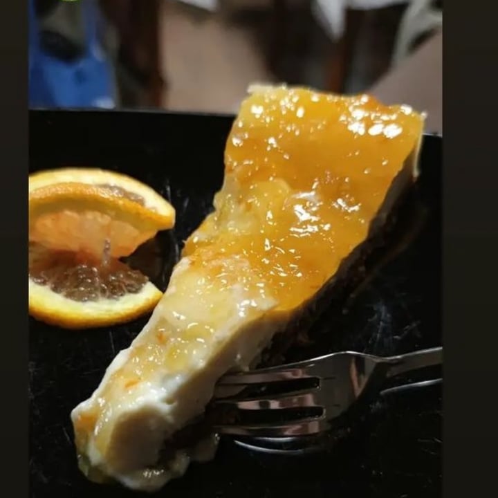 review photo of La Tecia Vegana Cheesecake All'arancia shared by @valentinafedi on 10 Apr 2022 - review