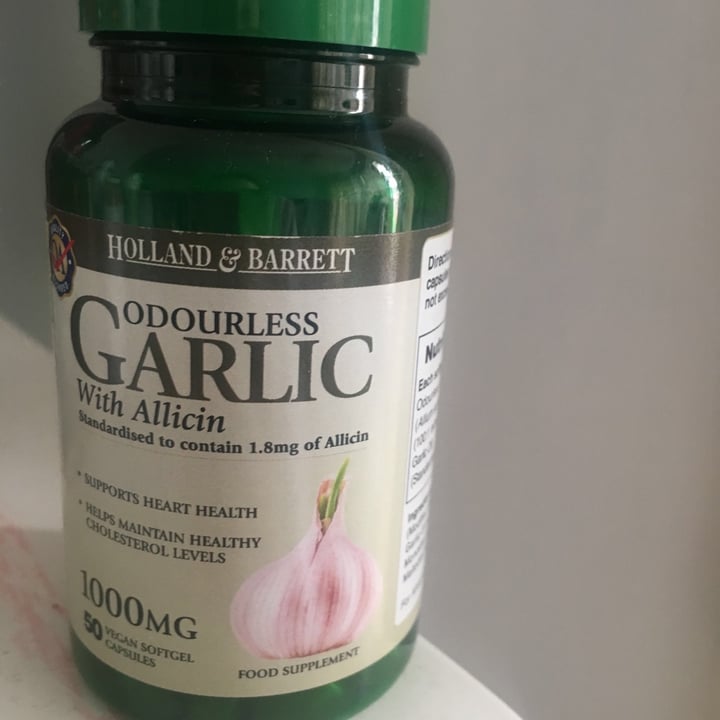 photo of Holland & Barrett Garlic With Allicin Capsules 1000MG shared by @annaskeens on  30 Jun 2021 - review