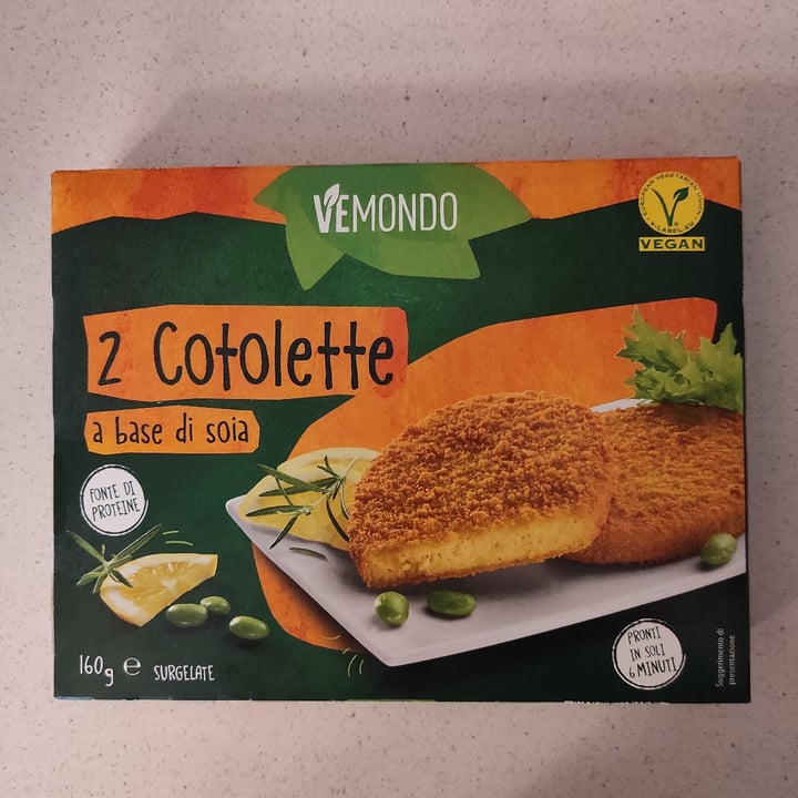 photo of Vemondo 2 Cotolette a Base di Soia shared by @matisvegli on  13 May 2022 - review