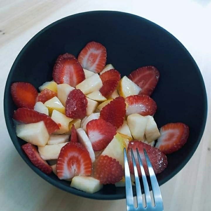 review photo of Aura | Bistro / Café | Tazón de frutas con miel de agave shared by @ednaveg269 on 14 Jul 2020 - review