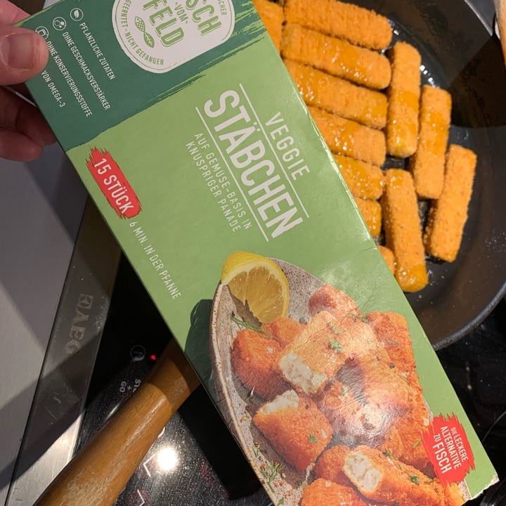 photo of Frosta Veggie Stäbchen Fisch vom Feld shared by @veggie-slayer on  19 Jun 2022 - review