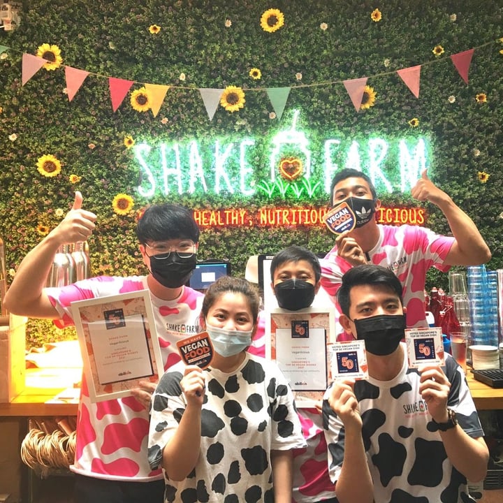 photo of Shake Farm Veganlicious shared by @austenleow on  10 May 2021 - review