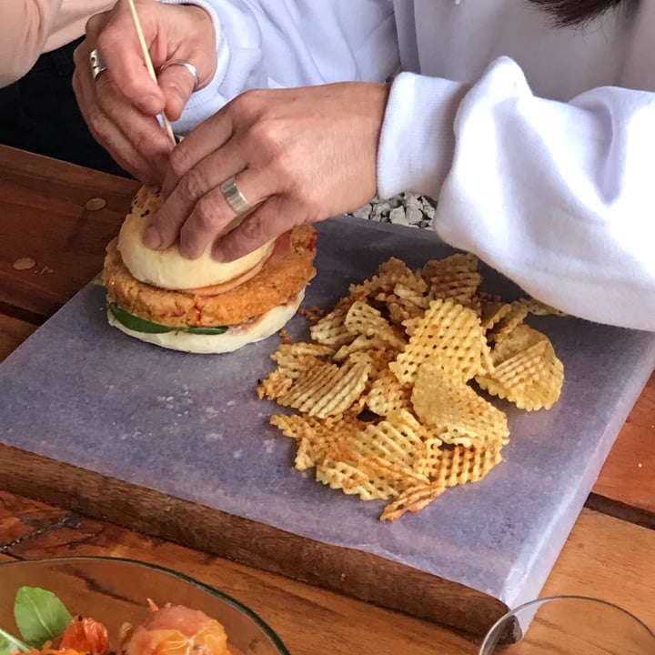 review photo of El Patio Lanusita Hamburguesa veggie shared by @abru95 on 19 Jun 2022 - review