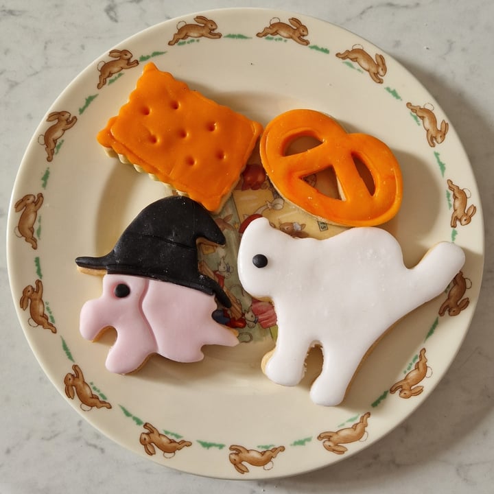review photo of Bamby - Gelateria/Pasticceria Biscotti di Halloween shared by @nzcll on 27 Oct 2022 - review